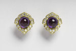One pair 18kt yellow gold earrings, amethyst, diamonds